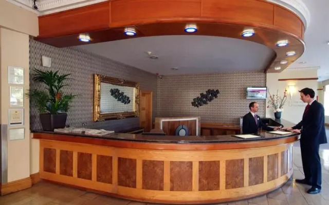 Carrigaline Court Hotel & Leisure Centre