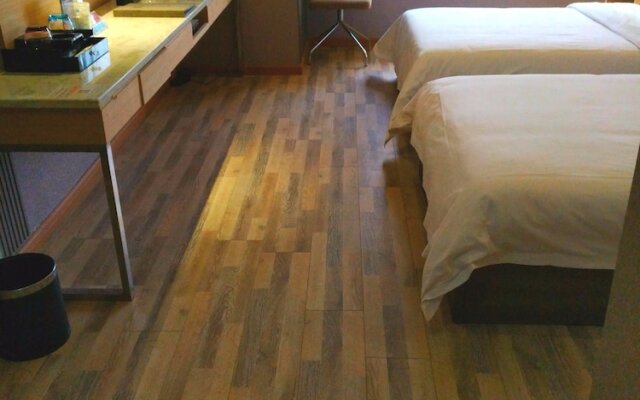 Neat Hotel