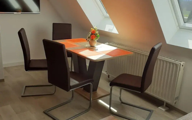 Cozy Apartment near Forest in Lichtenhain