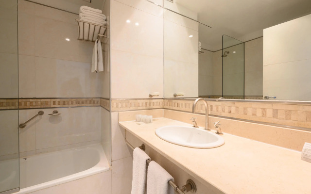 Orfeo Suites