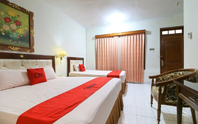 RedDoorz near Klaten Train Station