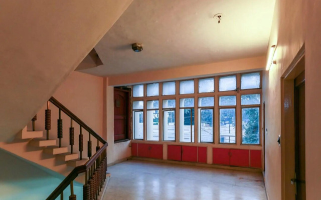 Hotel Raj Palace