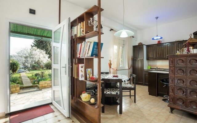 Apartment Lili Pula