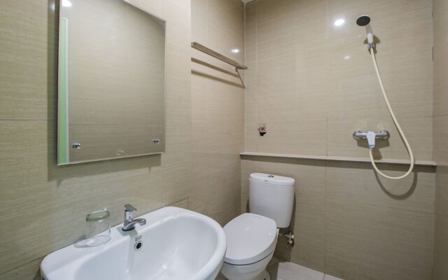 Maximus Prime by ZEN Rooms