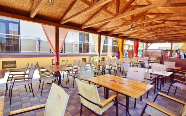 Aquarel Family Hotel