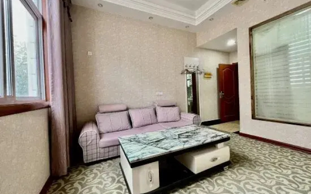 Zhoukou Meijing Business Hotel