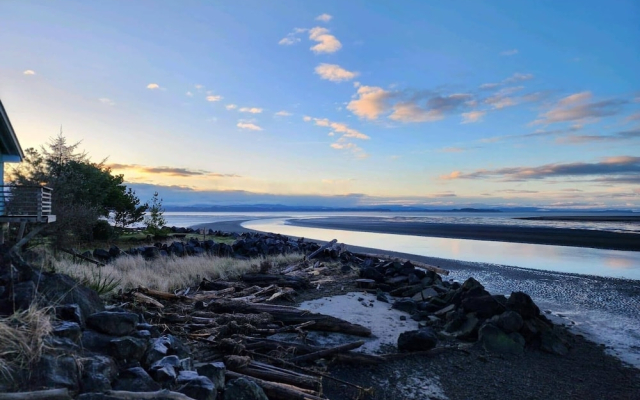 Bayshore RV Park & Guest Suites