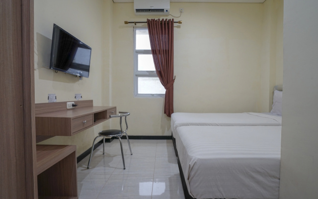 SPOT ON 2246 Kost 97 Syariah – Guest Rooms – Palembang