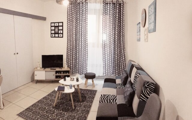 Lovely & Stylish Apartment - Port de Nice France