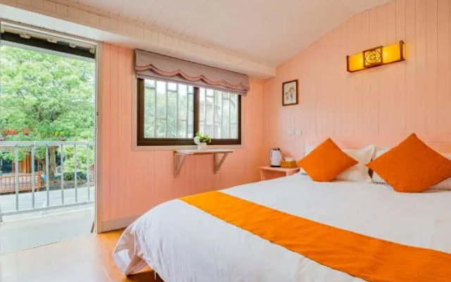 Nanzha Fuchang Bridge Family Vacation Homestay (Wuzhen Scenic Area Branch)
