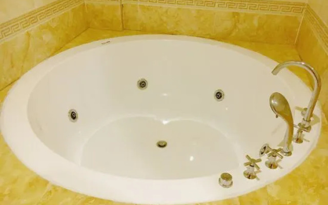 Sun Moon Star Hotel (Changchun Far East Wholesale)