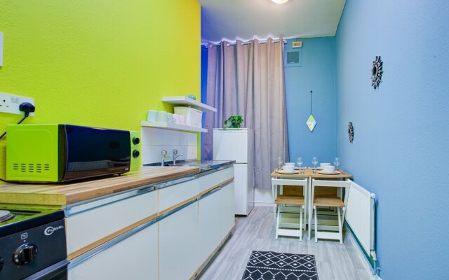 Inviting 2-bed Budget Apartment in London