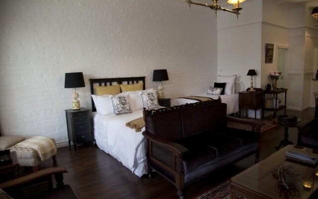 Chiltern Cottage and Indigo Suite – Guest Rooms – Chiltern