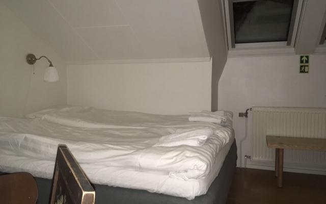 Trollhättans Bed and Breakfast