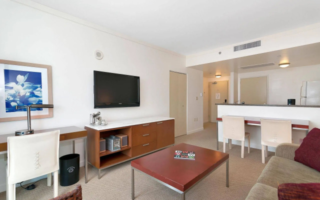 Private Residences at Hotel Arya by SoFLA Vacations