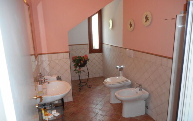 Villa Tilli - Bed&Breakfast e Country House