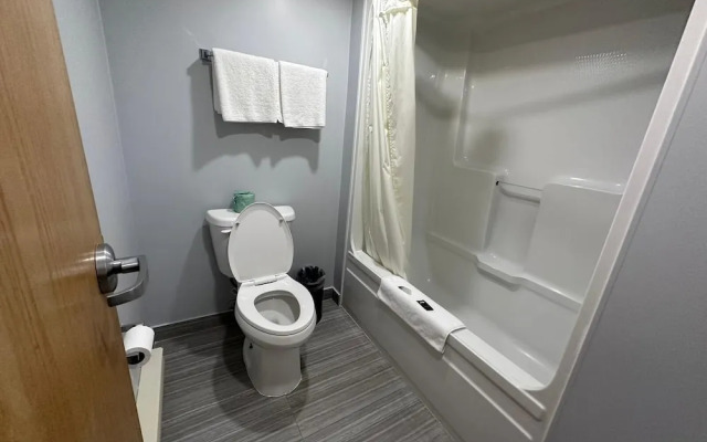 Kenora Motel