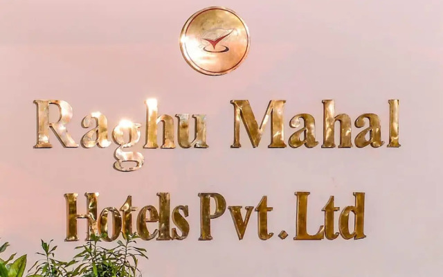 Raghu Mahal Hotel