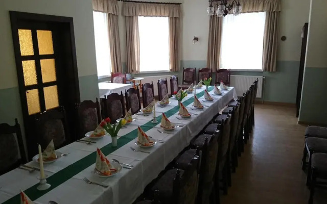 Gaststätte und Pension Erbgericht