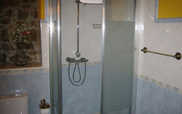 Apartamentos Rurales La Portiella