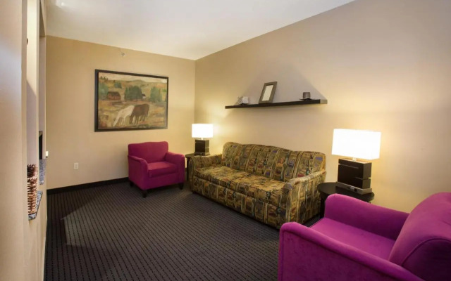 Wildwood Lodge  St Paul
