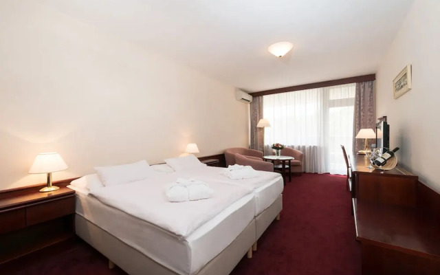 Hotel Balnea Esplanade