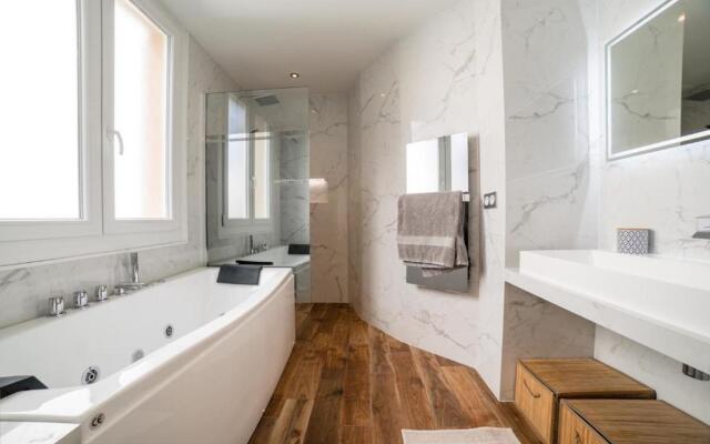 Superb Modern 2BR Flat Close to Croisette