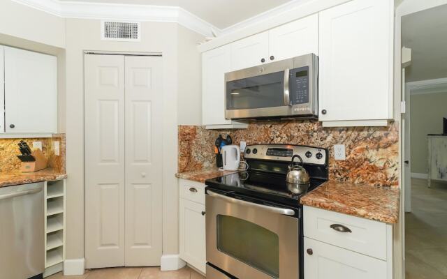 Lighthouse Lagoon Apartment 5