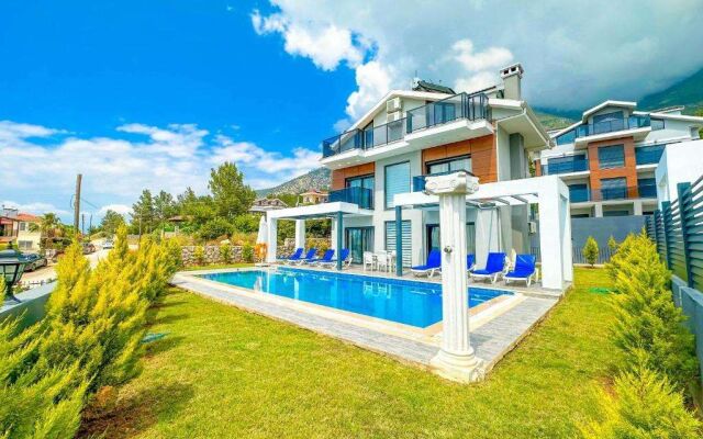 Nokta Park K 4+1 Villa, Özel Havuzlu