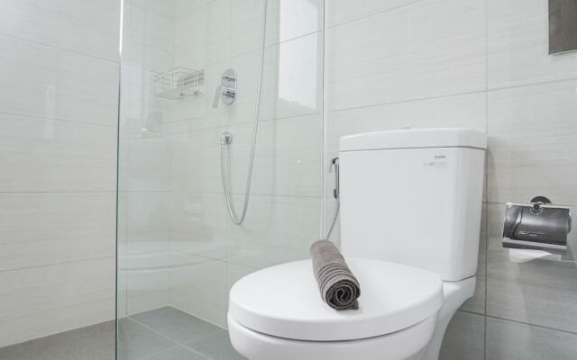 Chic And Cozy Studio Apartment At Ciputra International