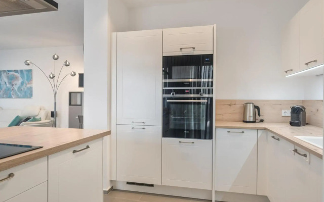 Tinerfe 1-1 DELUXE 2B