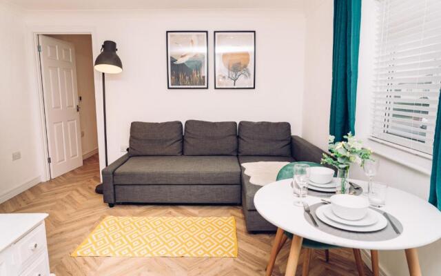 Caroline Court - 1 Bedroom Apartment