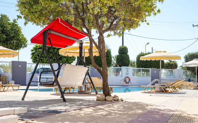 Maroula Studios