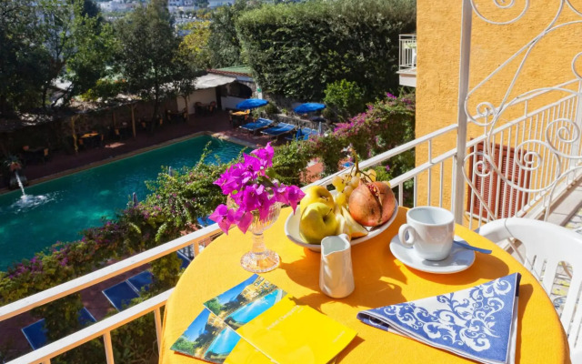 Hotel Cleopatra