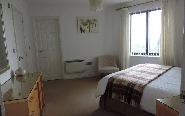 Sea Breeze Apartment