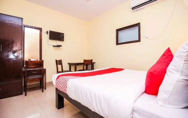 OYO Flagship 22531 C Scheme Ashok Nagar