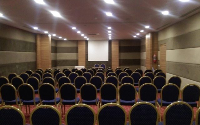 Lonicera Resort & Spa Hotel