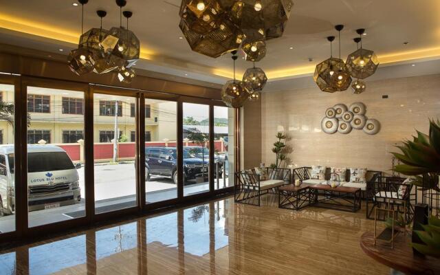 Lotus Blu Hotel