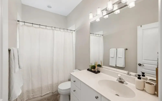 Modern Oasis 4 Bedroom Home