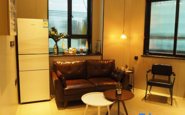 Yadu Hotel