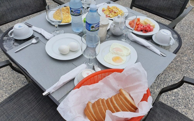 Hostal BAOBAO
