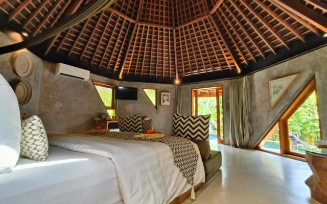 The Sender Pool Suite – Guest Rooms – Ubud