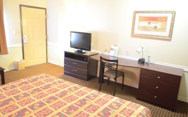 Budget Host Inn & Suites