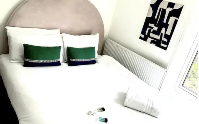 Deluxe Beach House Brighton