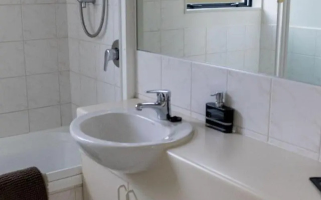 ASURE Phoenix Motor Inn