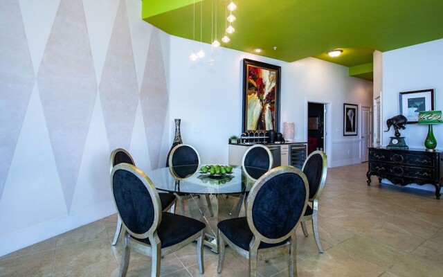 Crc0107 3 Bedroom Condo