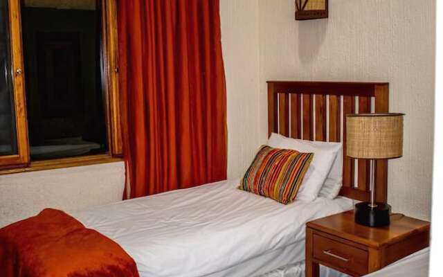 Legend Safaris - Kruger Park Lodge