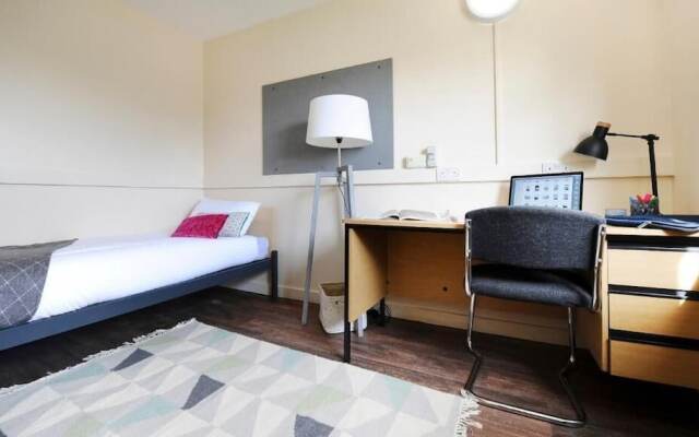 John Lester & Eddie Colman Courts - Campus Accommodation