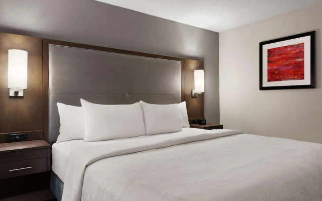 Addison Suites