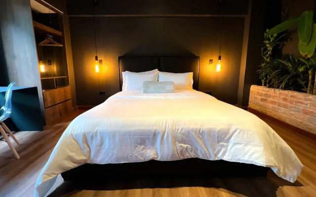 Hotel Lleras Park IV